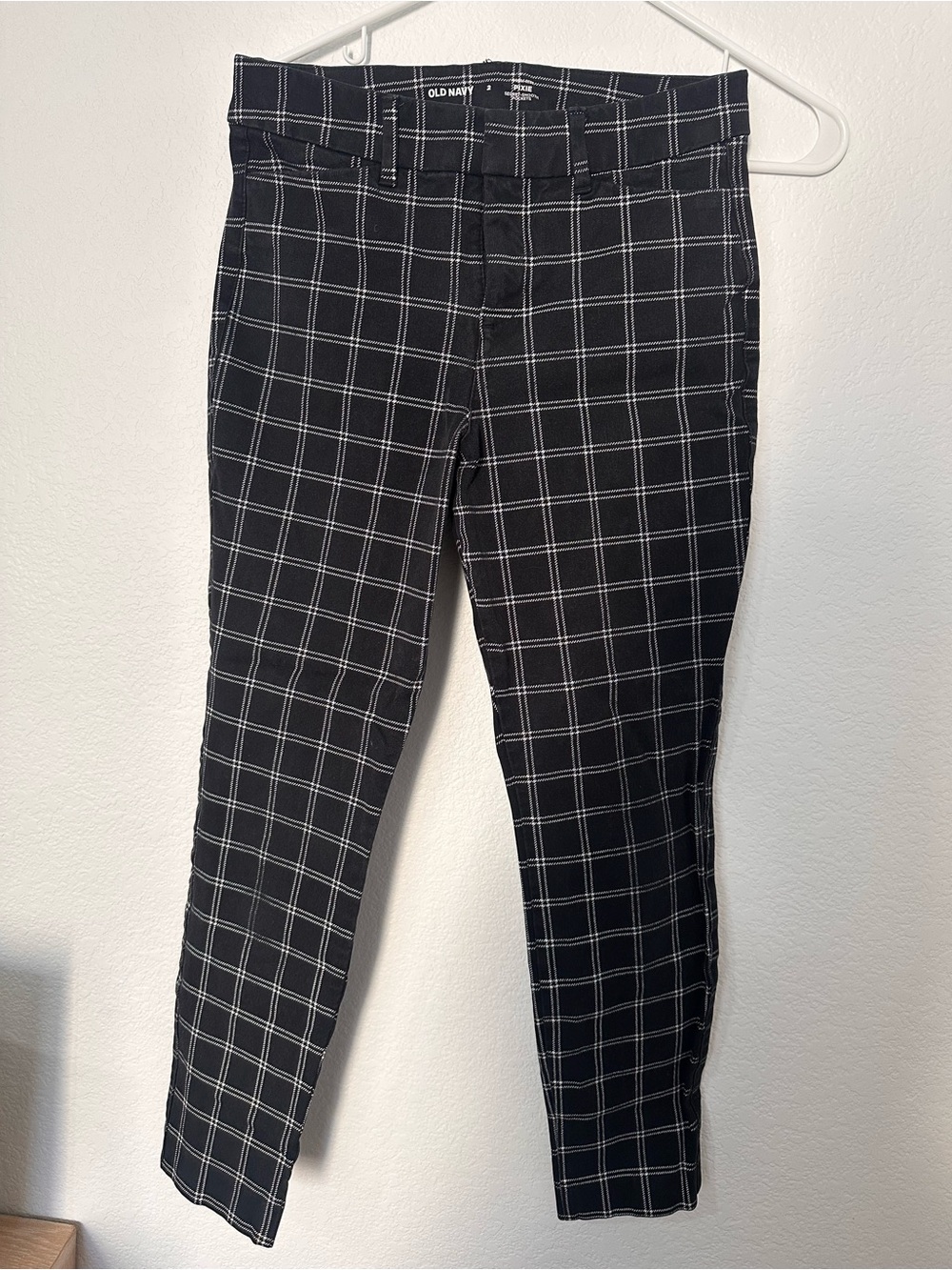 Old Navy Black Plaid Slim Pants